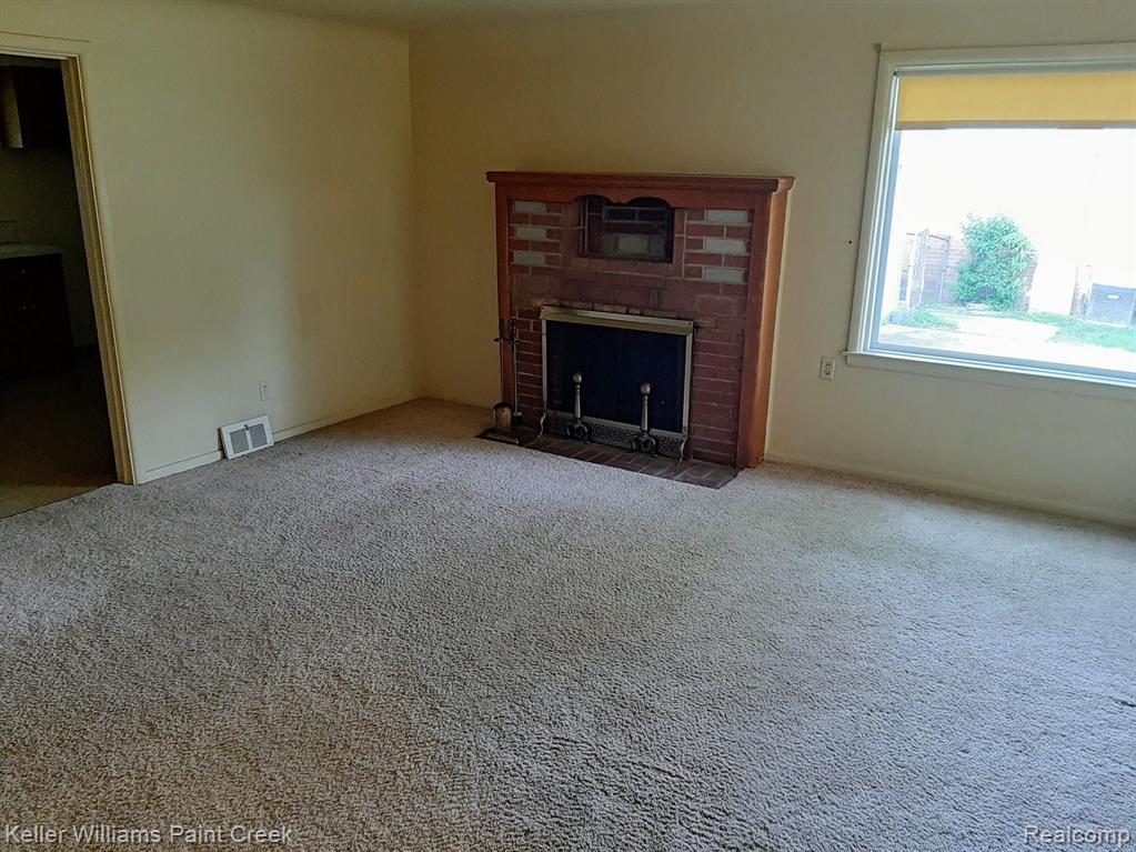 1940 Princeton Road Berkley, MI 48072 - Photo 4 of 20