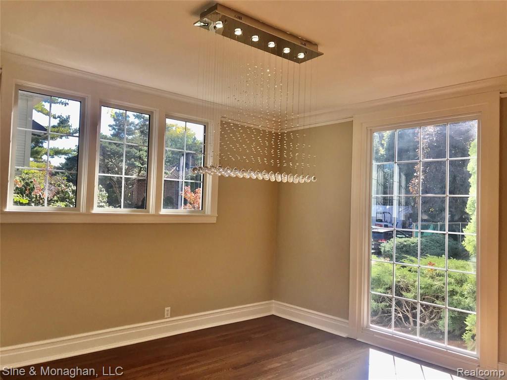 36 Colonial Road Grosse Pointe Shores, MI 48236 - Photo 13 of 60