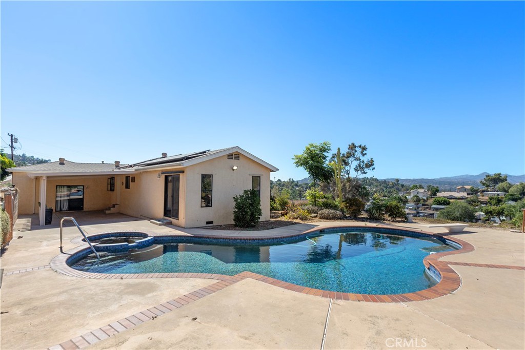 8841 Gardena Way Lakeside, CA 92040 - Photo 10 of 41