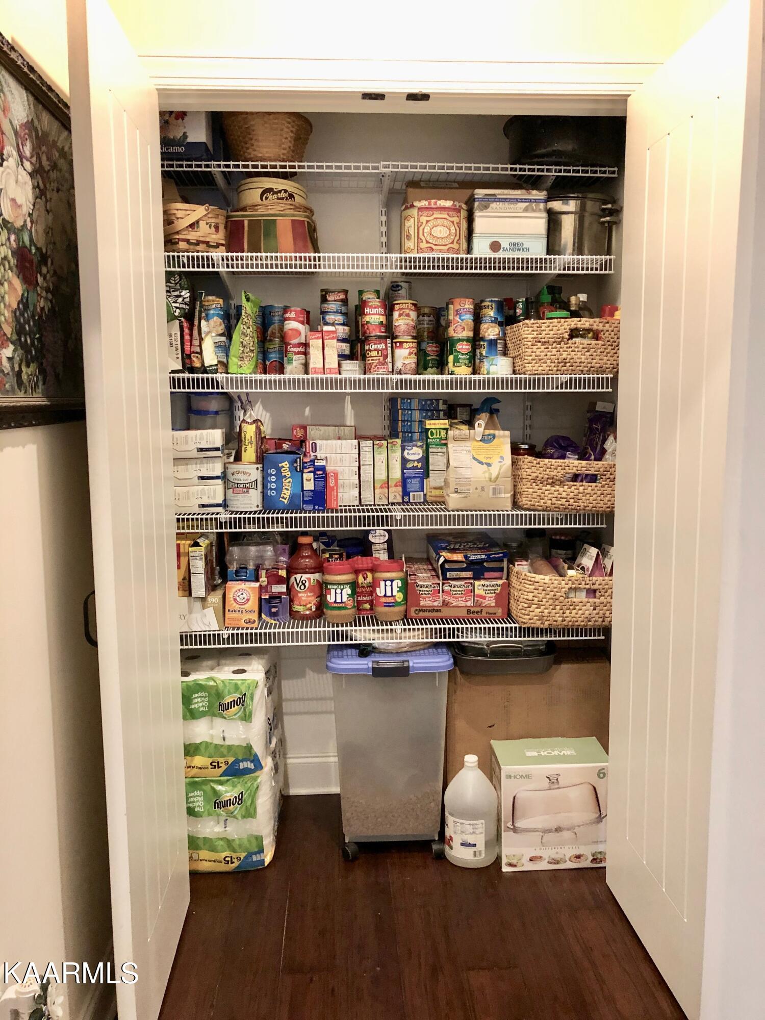 606 Bethlehem Road Madisonville, TN 37354 - Photo 18 of 60 Pantry