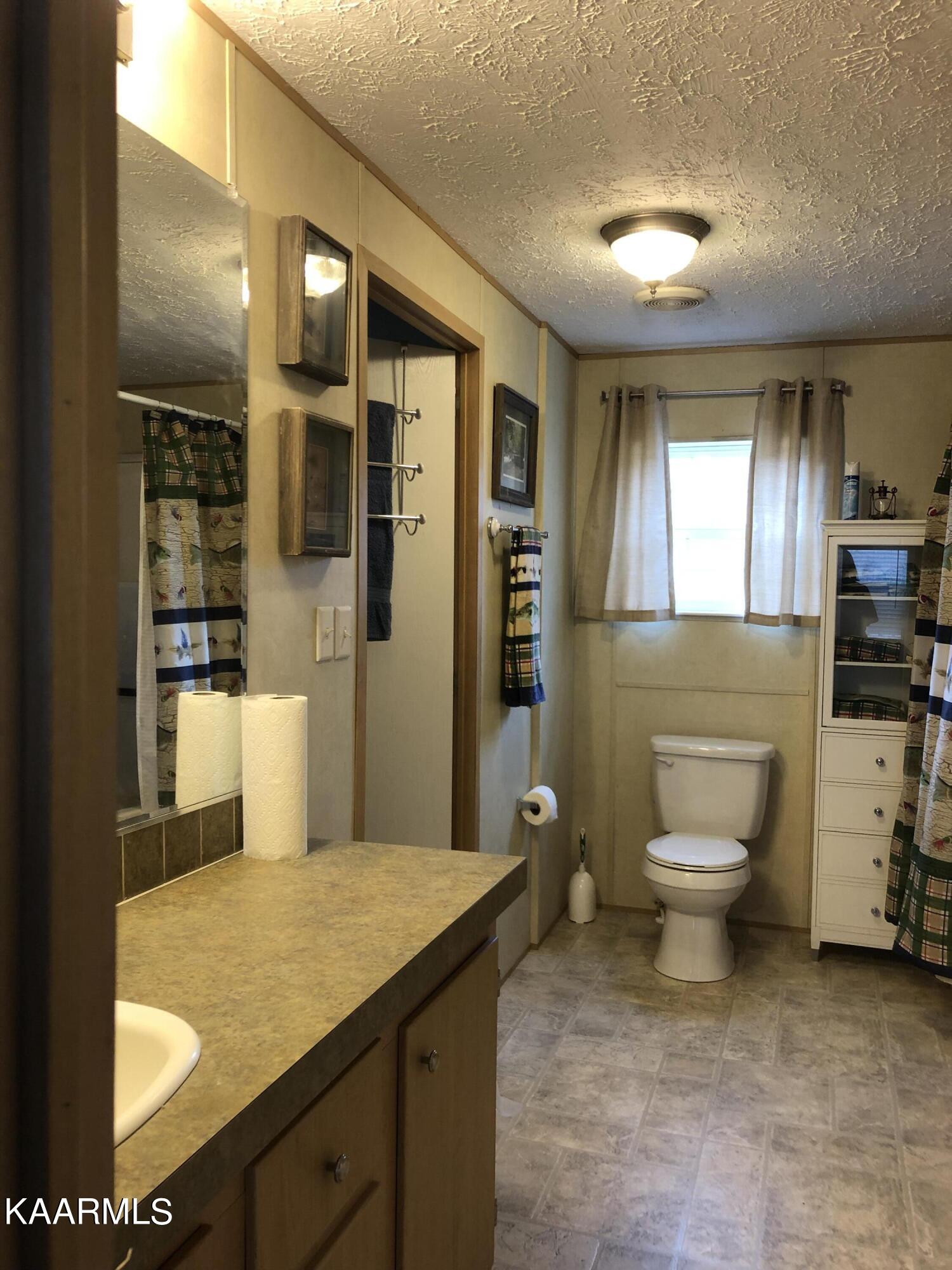 606 Bethlehem Road Madisonville, TN 37354 - Photo 49 of 60 RR Primary Bath