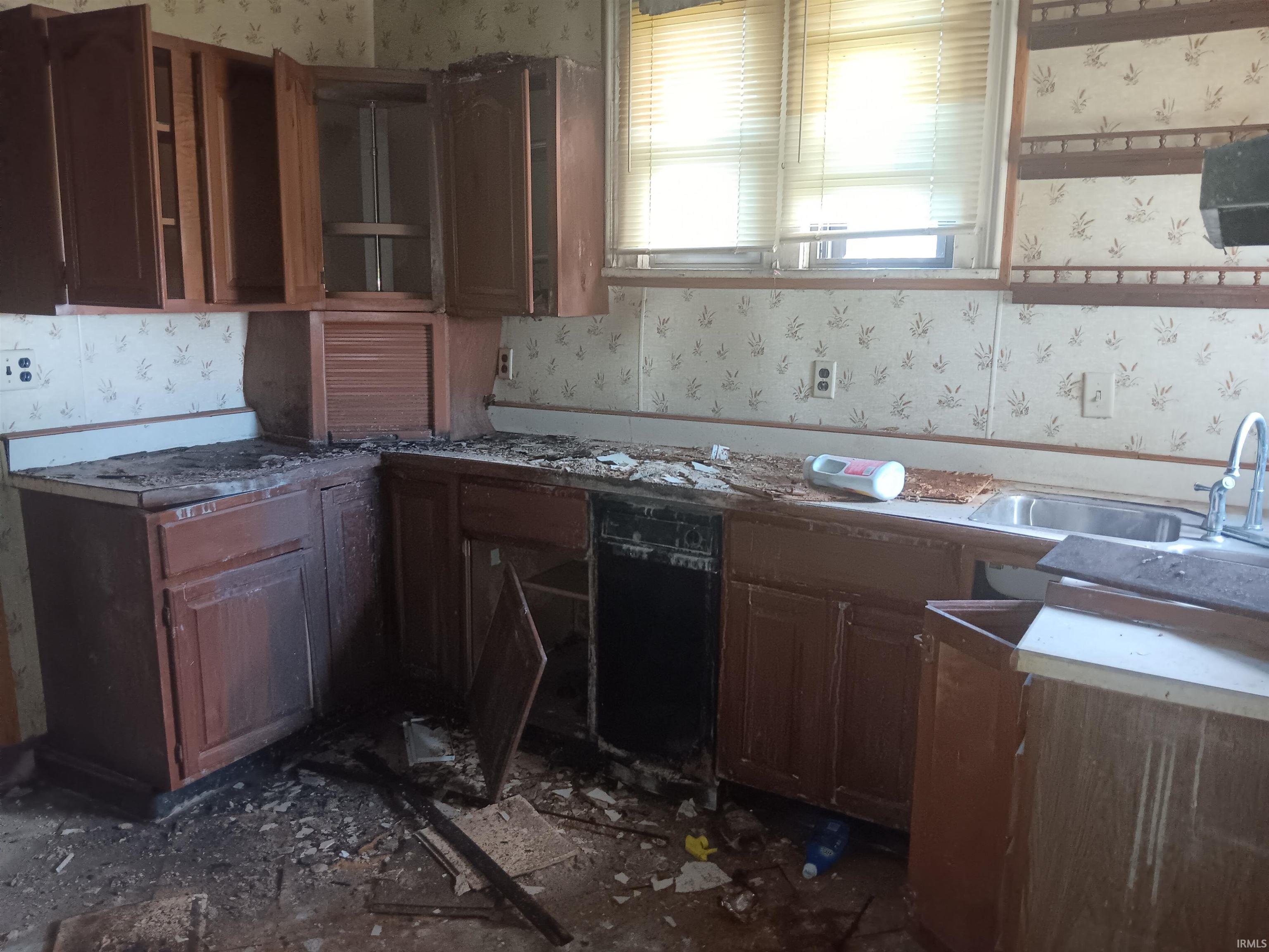 917 North 9th Street Terre Haute, IN 47807 - Photo 13 of 17