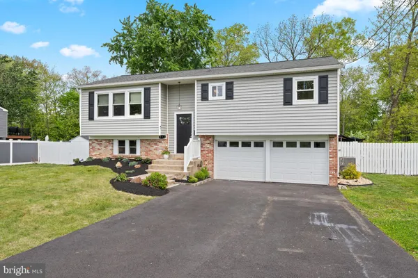 $3,750 | 972 Log College Drive, Warminster, PA 18974