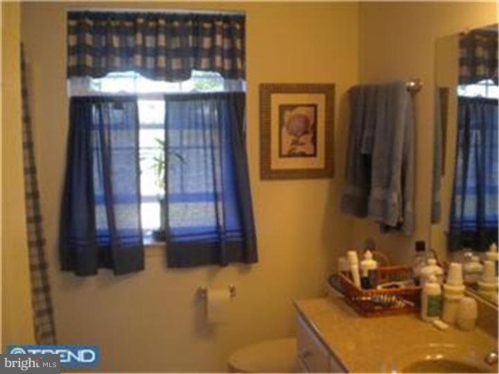 14 Evans Road Eagleville, PA 19403 - Photo 10 of 12 Bathroom