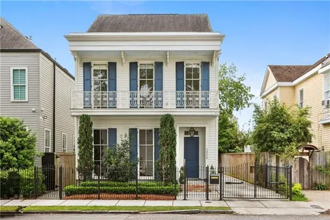 $1,395,000 | 3808 Prytania Street, New Orleans, LA 70115