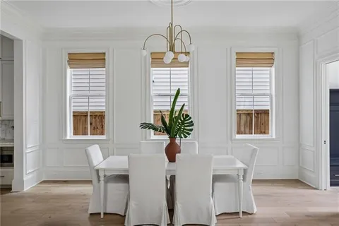 $1,395,000 | 3808 Prytania Street, New Orleans, LA 70115