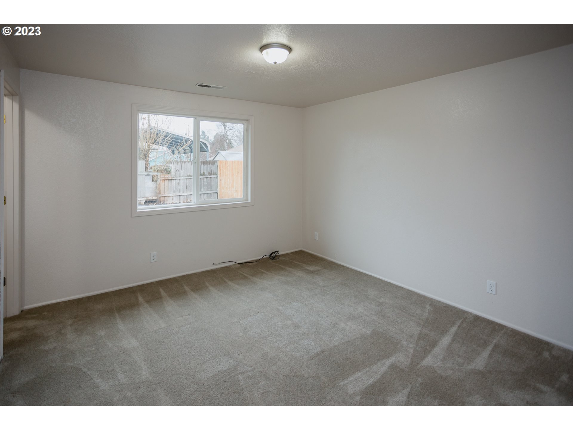 4647 Auburn Road Northeast Salem, OR 97301 - Photo 11 of 18 Gallery Image 11