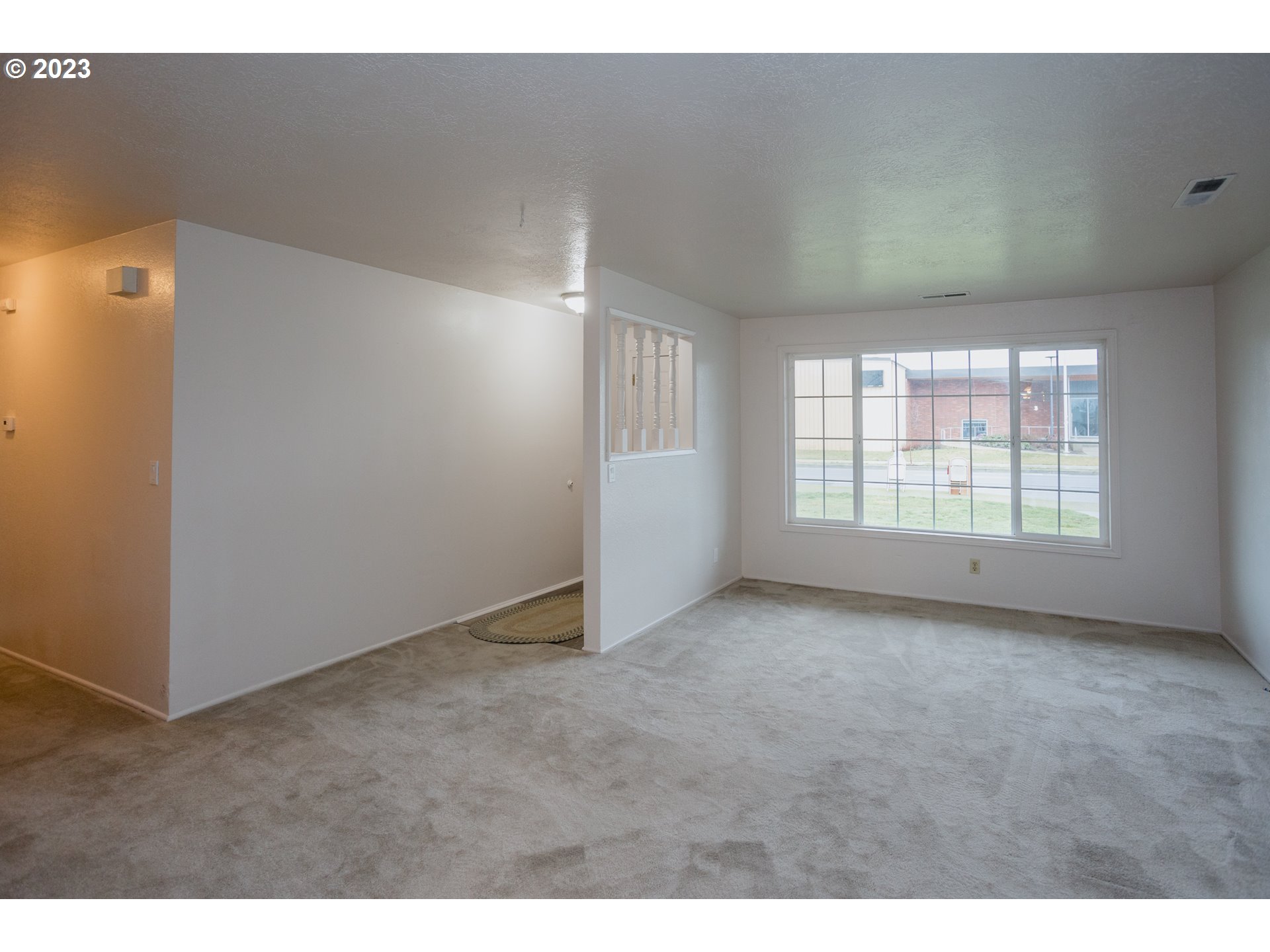 4647 Auburn Road Northeast Salem, OR 97301 - Photo 4 of 18 Gallery Image 4