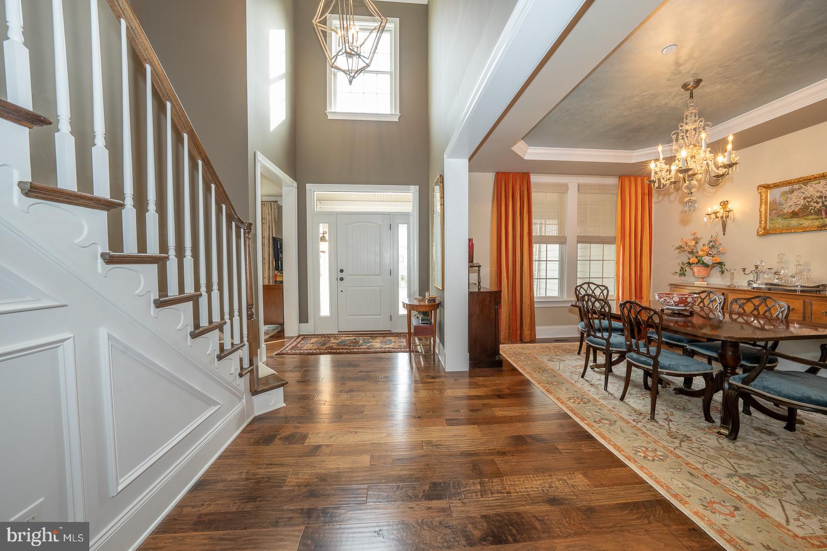 305 Old Liseter Road Newtown Square, PA 19073 - Photo 2 of 36 Foyer