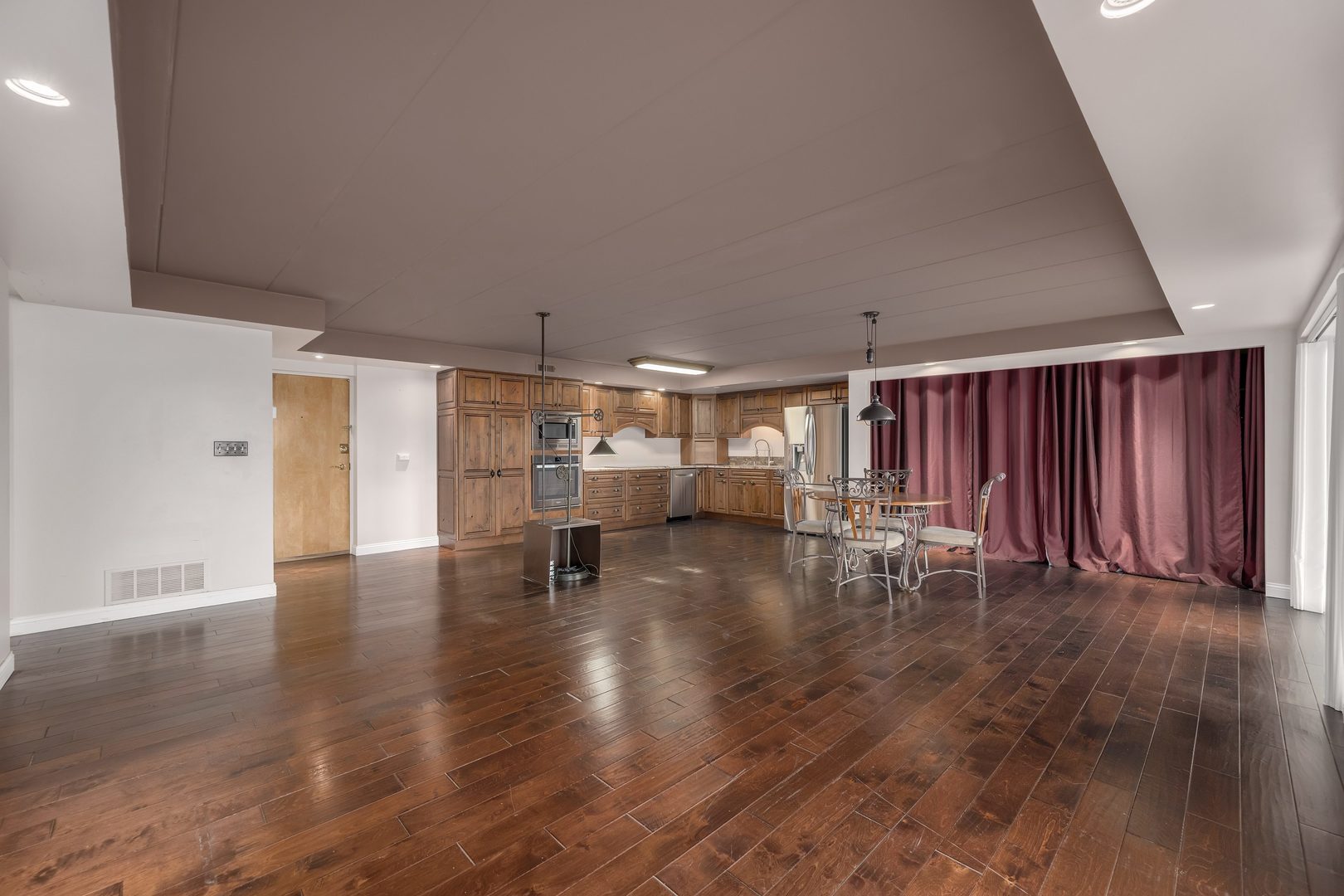 2900 Maple Avenue, Unit 4A Downers Grove, IL 60515 - Photo 3 of 17
