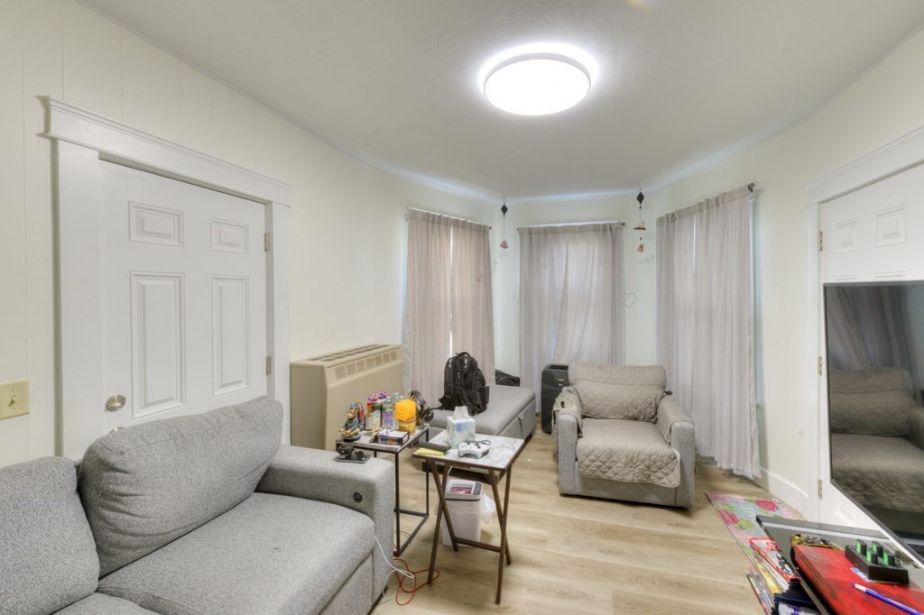 71 Esther Street Worcester, MA 01607 - Photo 24 of 40