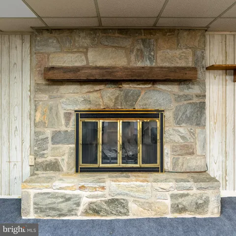 a view of a entryway of the house
