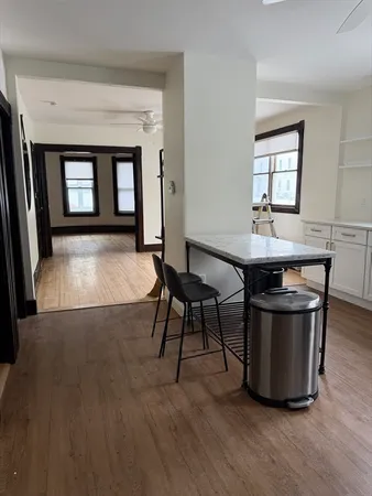 $2,400 | 53 Barclay Street, Unit 1, Worcester, MA 01604