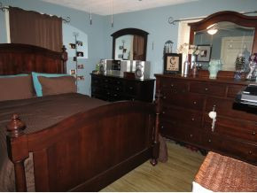 1652 Reedy Creek Road Kingsport, TN 37664 - Photo 13 of 24 LARGE BEDROOMS