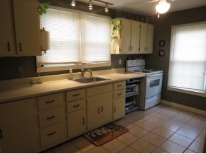 1652 Reedy Creek Road Kingsport, TN 37664 - Photo 15 of 24 TILED KITCHEN