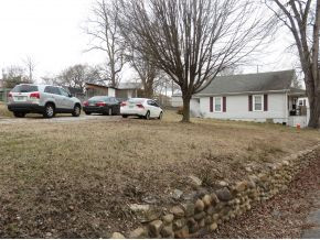 1652 Reedy Creek Road Kingsport, TN 37664 - Photo 22 of 24 PLENTY OF PARKING