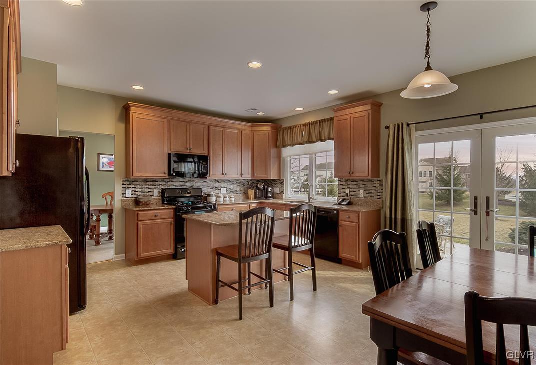 8619 Pathfinder Road Breinigsville, PA 18031 - Photo 6 of 23 Gallery Image 6