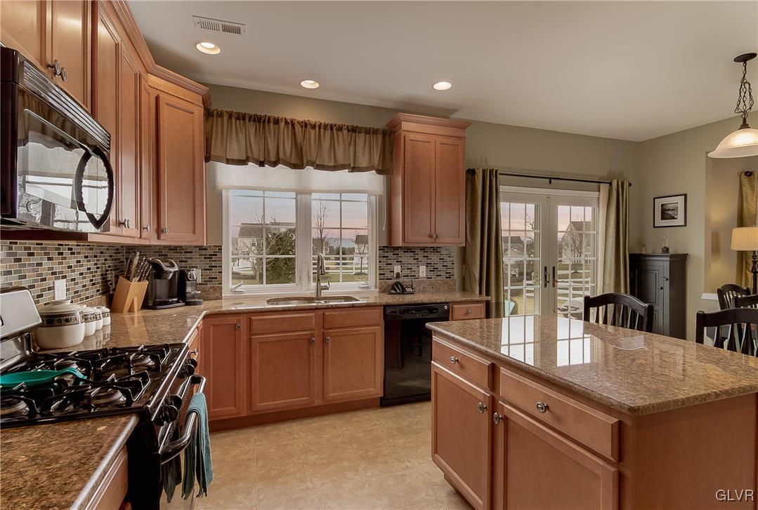 8619 Pathfinder Road Breinigsville, PA 18031 - Photo 7 of 23 Gallery Image 7