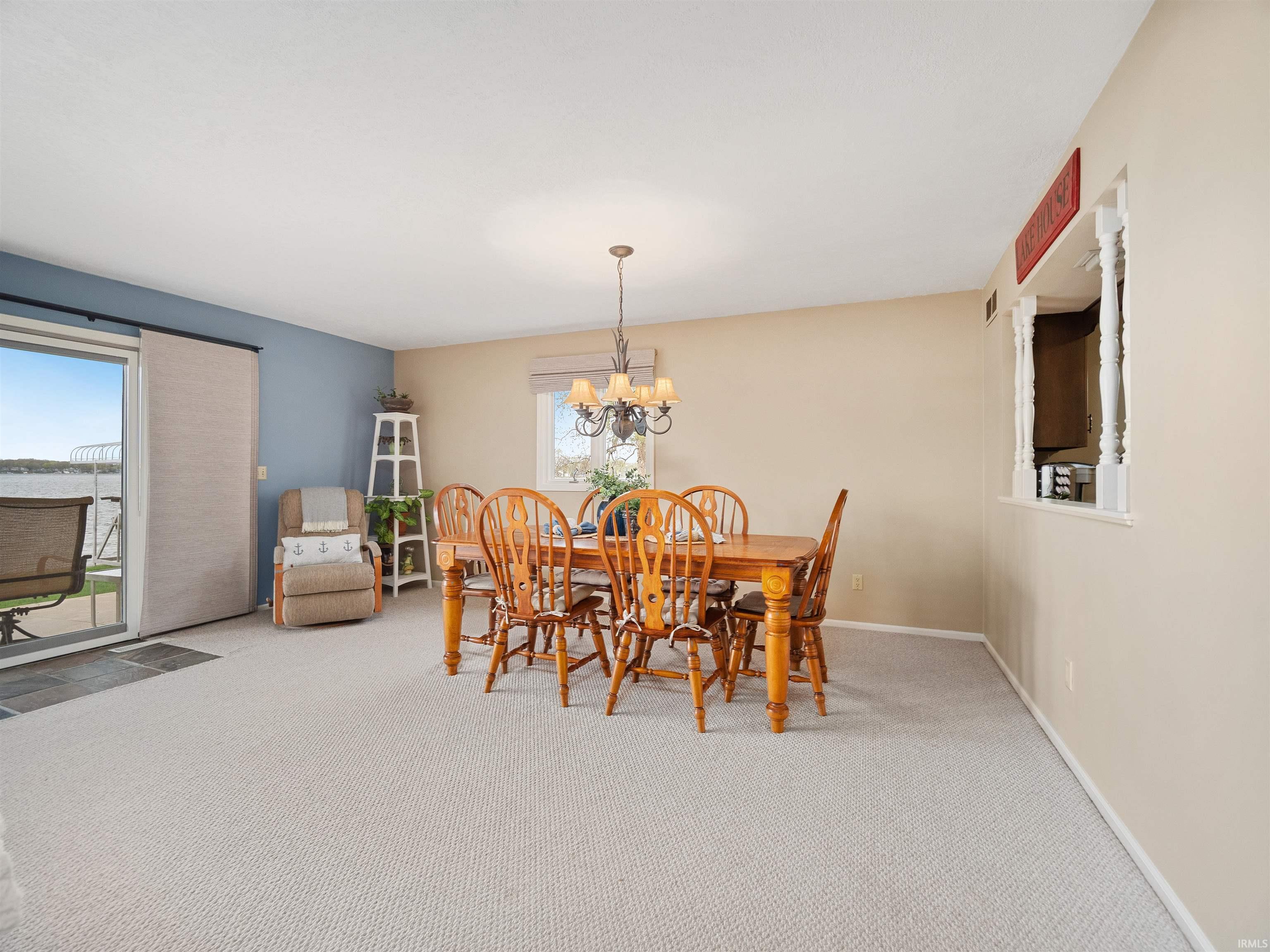 8589 East Black Point Road Syracuse, IN 46567 - Photo 12 of 36 Gallery Image 12