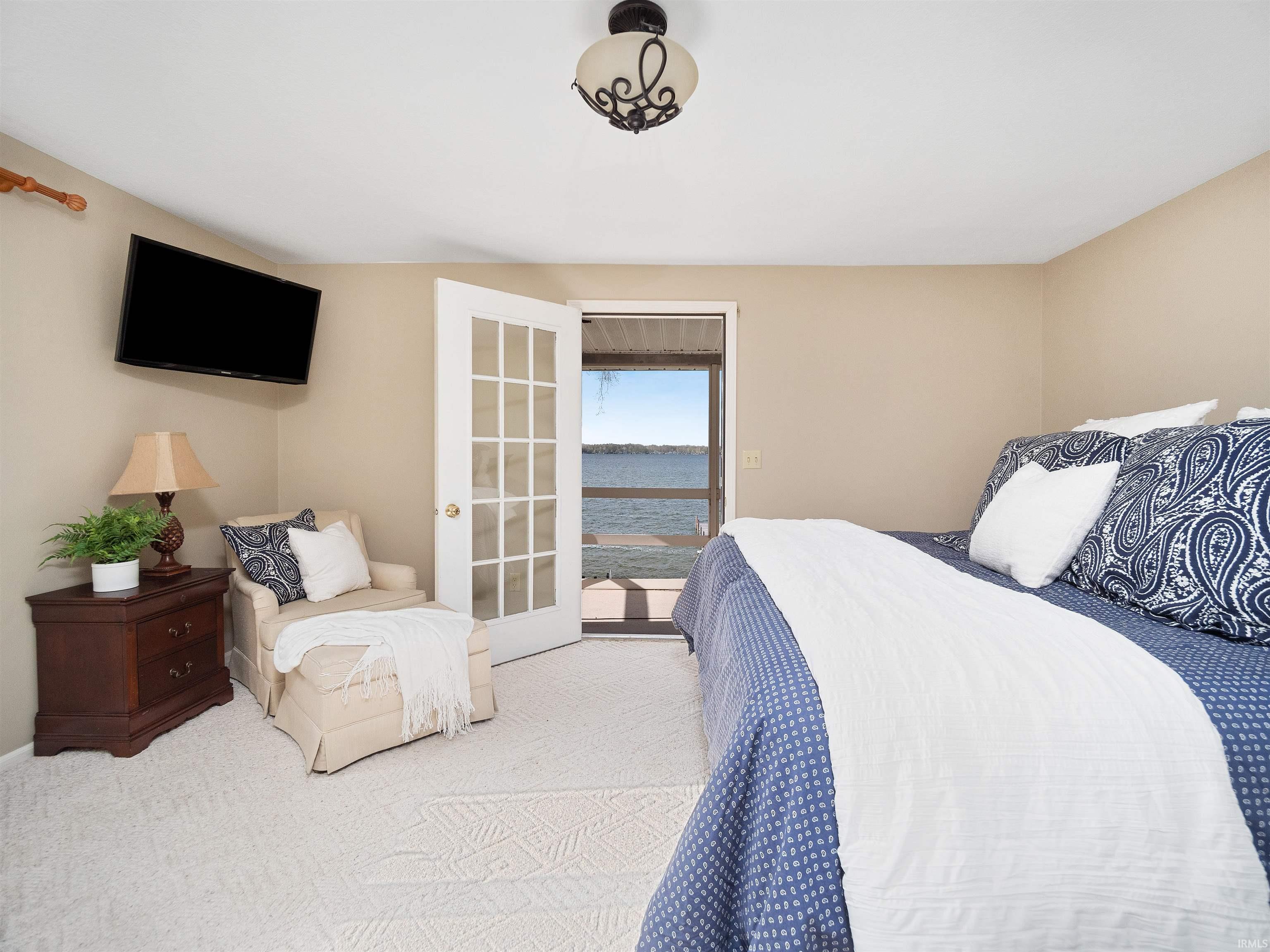 8589 East Black Point Road Syracuse, IN 46567 - Photo 17 of 36 Gallery Image 17