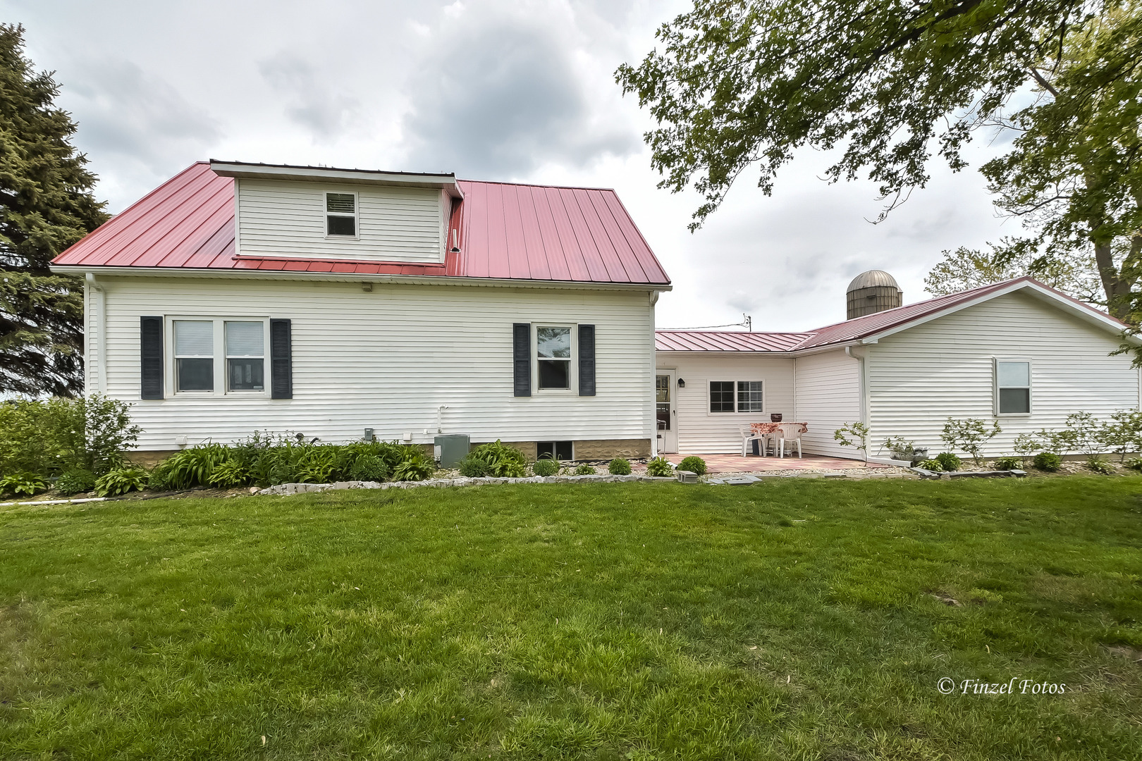 3588 County Line Road Garden Prairie, IL 61038 - Photo 15 of 26 Gallery Image 15