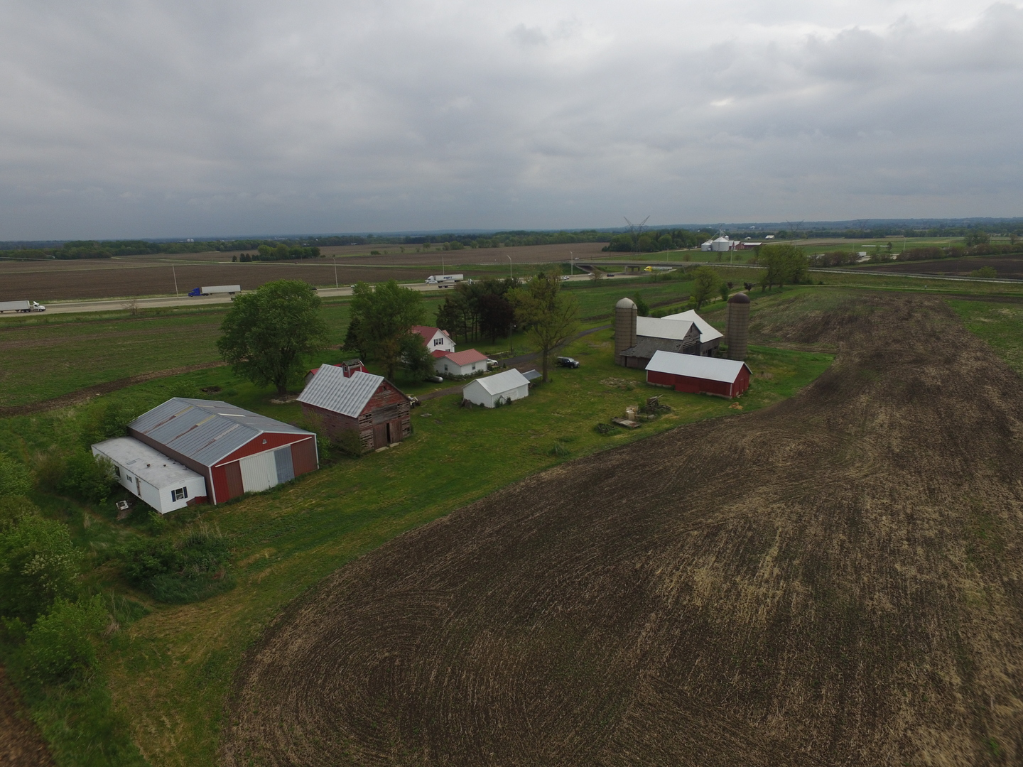 3588 County Line Road Garden Prairie, IL 61038 - Photo 21 of 26 Gallery Image 21