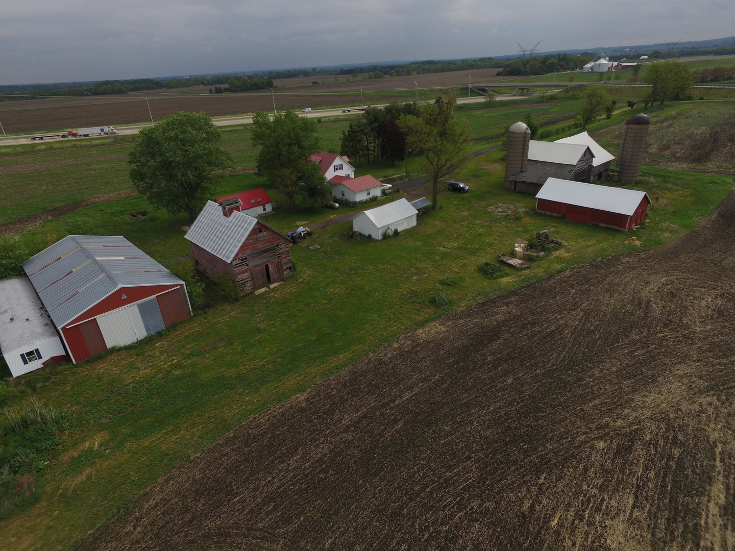 3588 County Line Road Garden Prairie, IL 61038 - Photo 22 of 26 Gallery Image 22