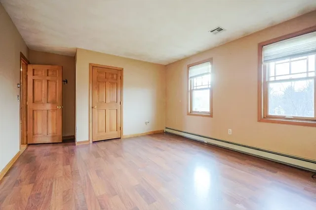 $935,000 | 23 Ledgeview Drive, Norwood, MA 02062