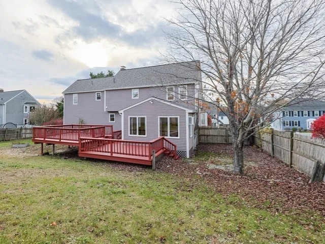 $935,000 | 23 Ledgeview Drive, Norwood, MA 02062