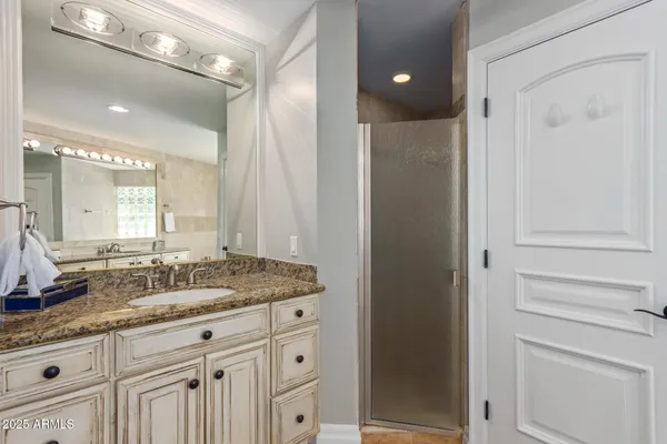 $9,450 | 4826 North 69th Street, Scottsdale, AZ 85251