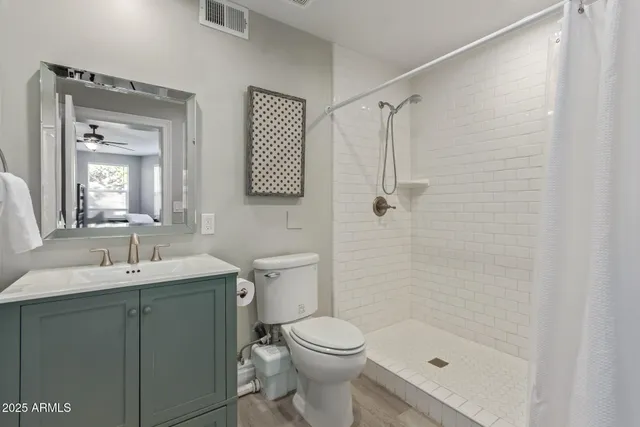 $9,450 | 4826 North 69th Street, Scottsdale, AZ 85251