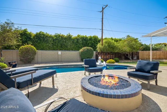 $9,450 | 4826 North 69th Street, Scottsdale, AZ 85251