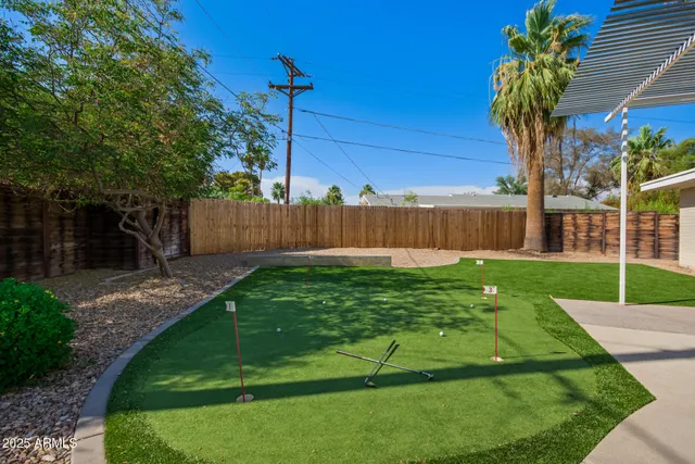 $9,450 | 4826 North 69th Street, Scottsdale, AZ 85251
