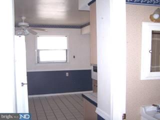 329 Harrington Road Havertown, PA 19083 - Photo 4 of 4