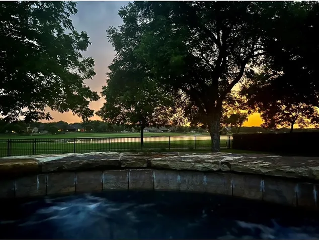 $845,000 | 6410 Pinehurst Drive, Granbury, TX 76049