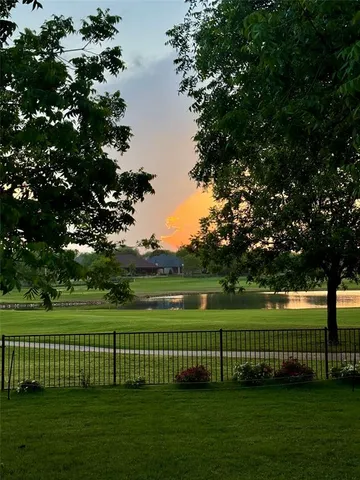 $845,000 | 6410 Pinehurst Drive, Granbury, TX 76049