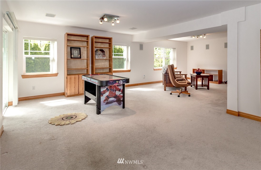 18632 Rainier View Road Southeast Monroe, WA 98272 - Photo 20 of 25