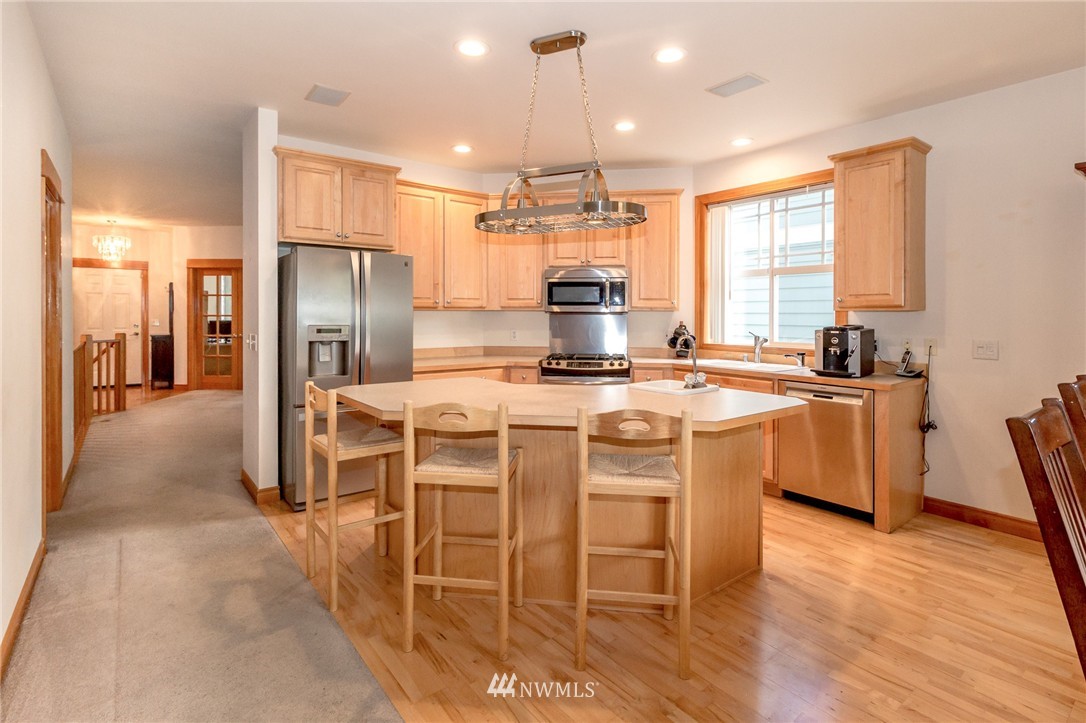 18632 Rainier View Road Southeast Monroe, WA 98272 - Photo 6 of 25