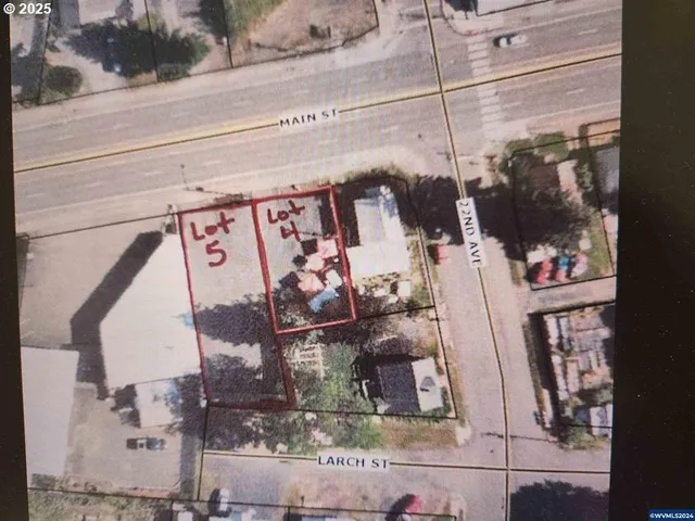 $223,000 | 2123 Main Street, Sweet Home, OR 97386