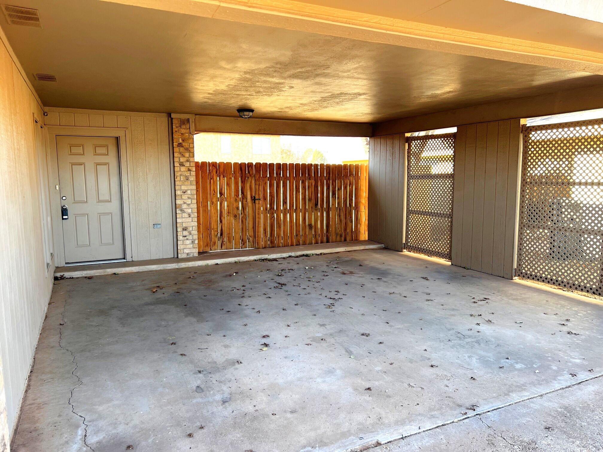 7504 Avenue West, Unit A Lubbock, TX 79423 - Photo 15 of 17 a view of a garage