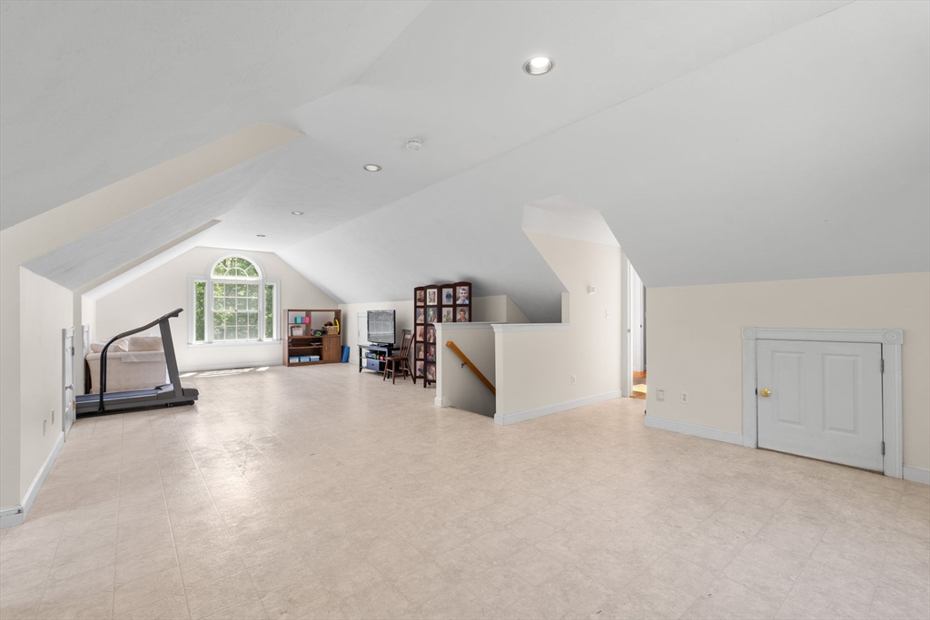 29 Northwoods Road Groton, MA 01450 - Photo 20 of 28 Gallery Image 20