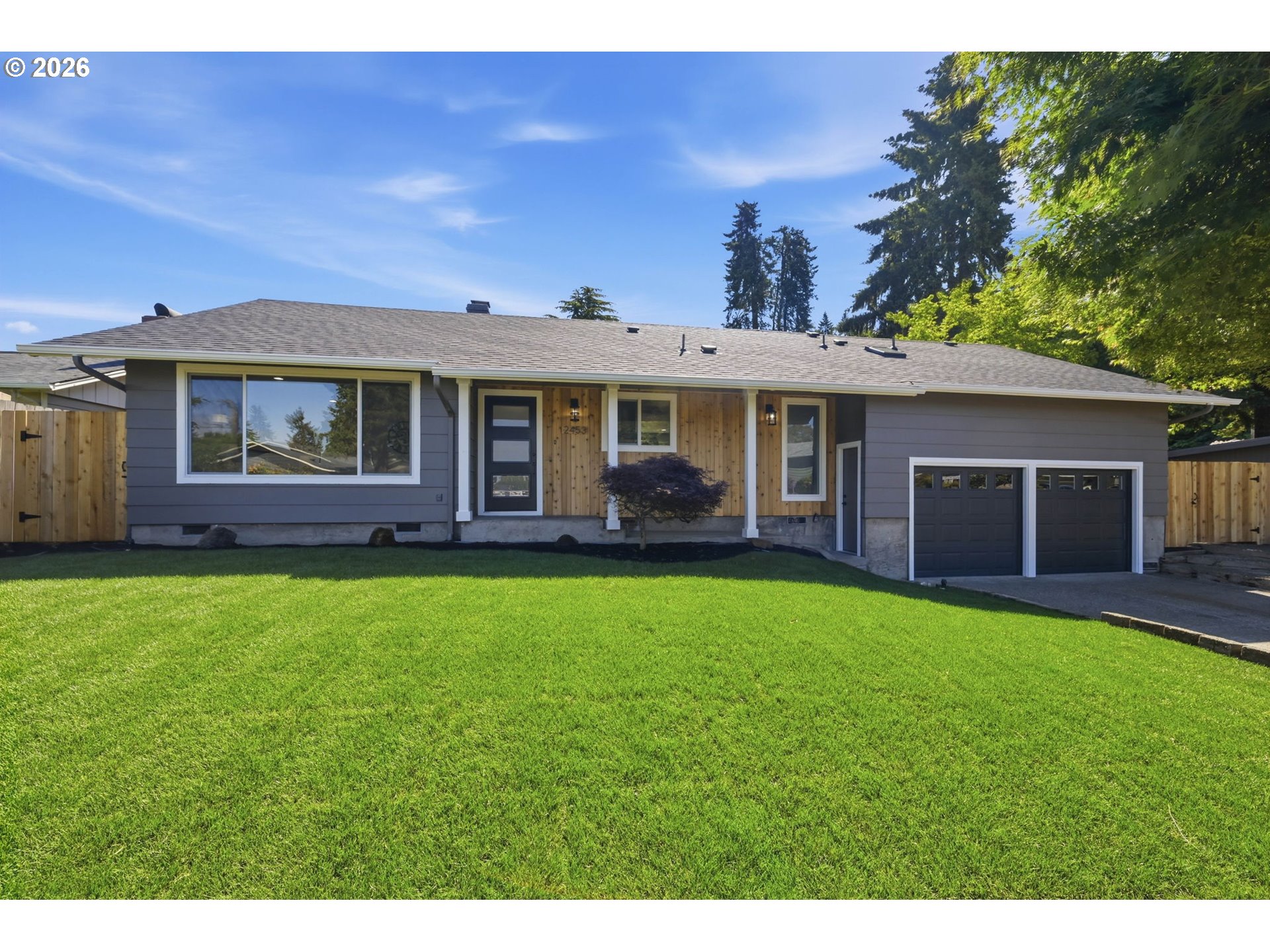 2453 37th Street Springfield, OR 97477 - Photo 3 of 48