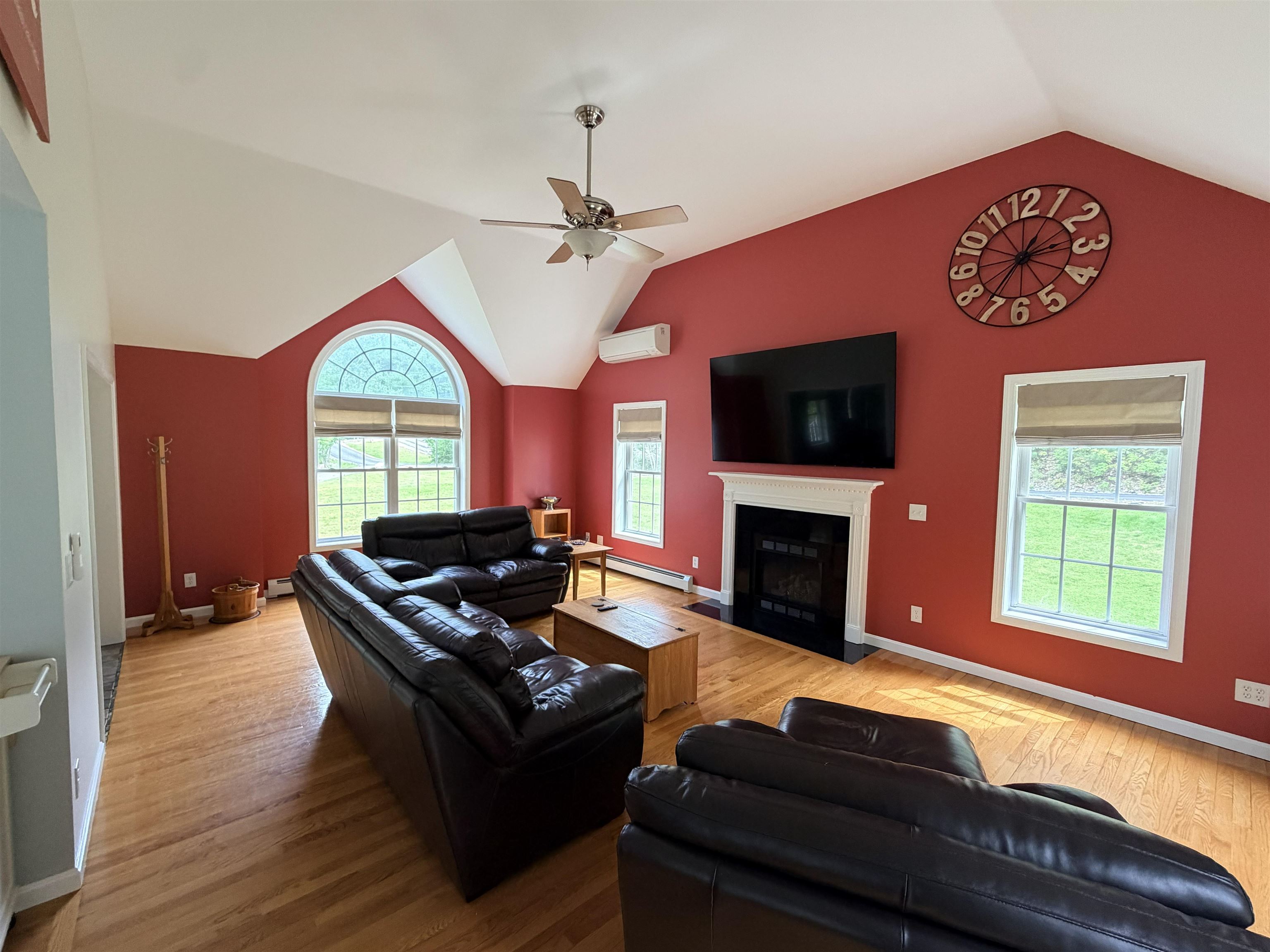 173 Oak Hill Road Barrington, NH 03825 - Photo 6 of 26