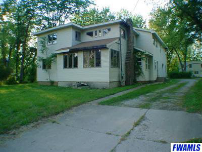 1137 East Paulding Road Fort Wayne, IN 46806 - Photo 1 of 12