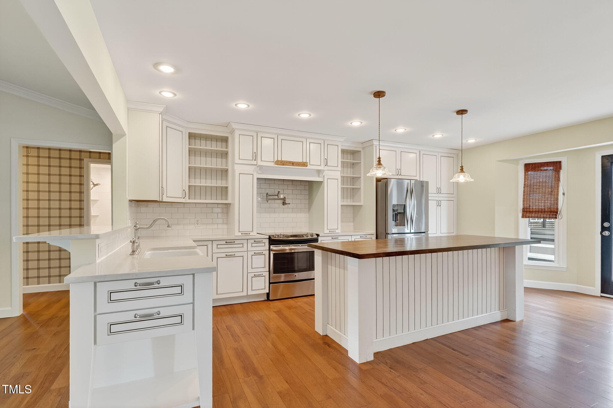 2888 Benson Hardee Road Benson, NC 27504 - Photo 11 of 55 7-web-or-mls-020__DSC9293