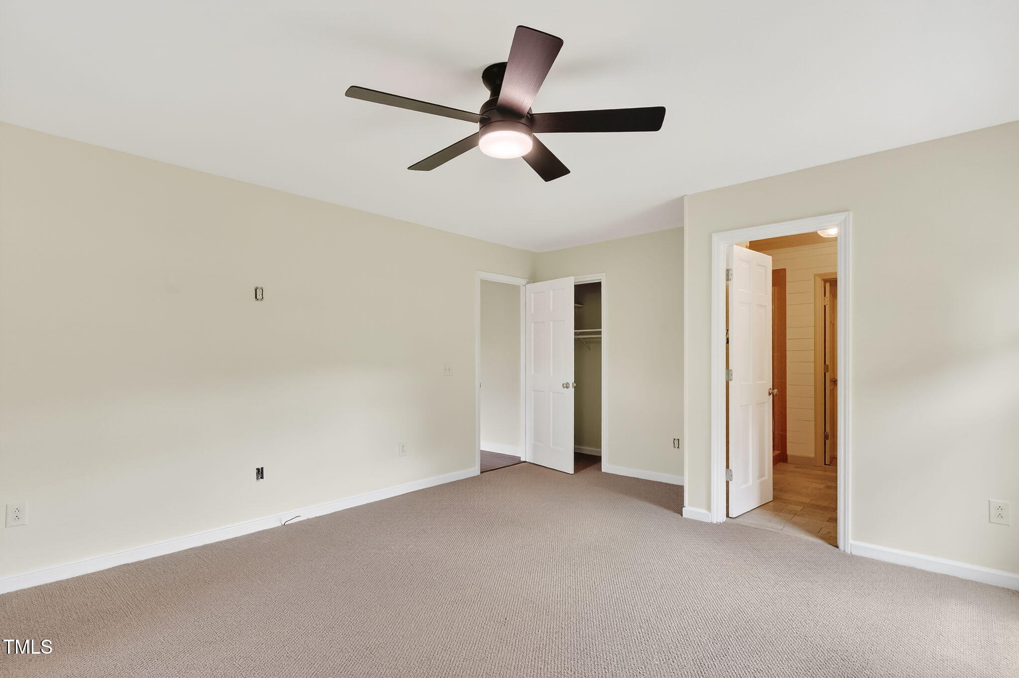 2888 Benson Hardee Road Benson, NC 27504 - Photo 16 of 55 17-web-or-mls-030__DSC9344
