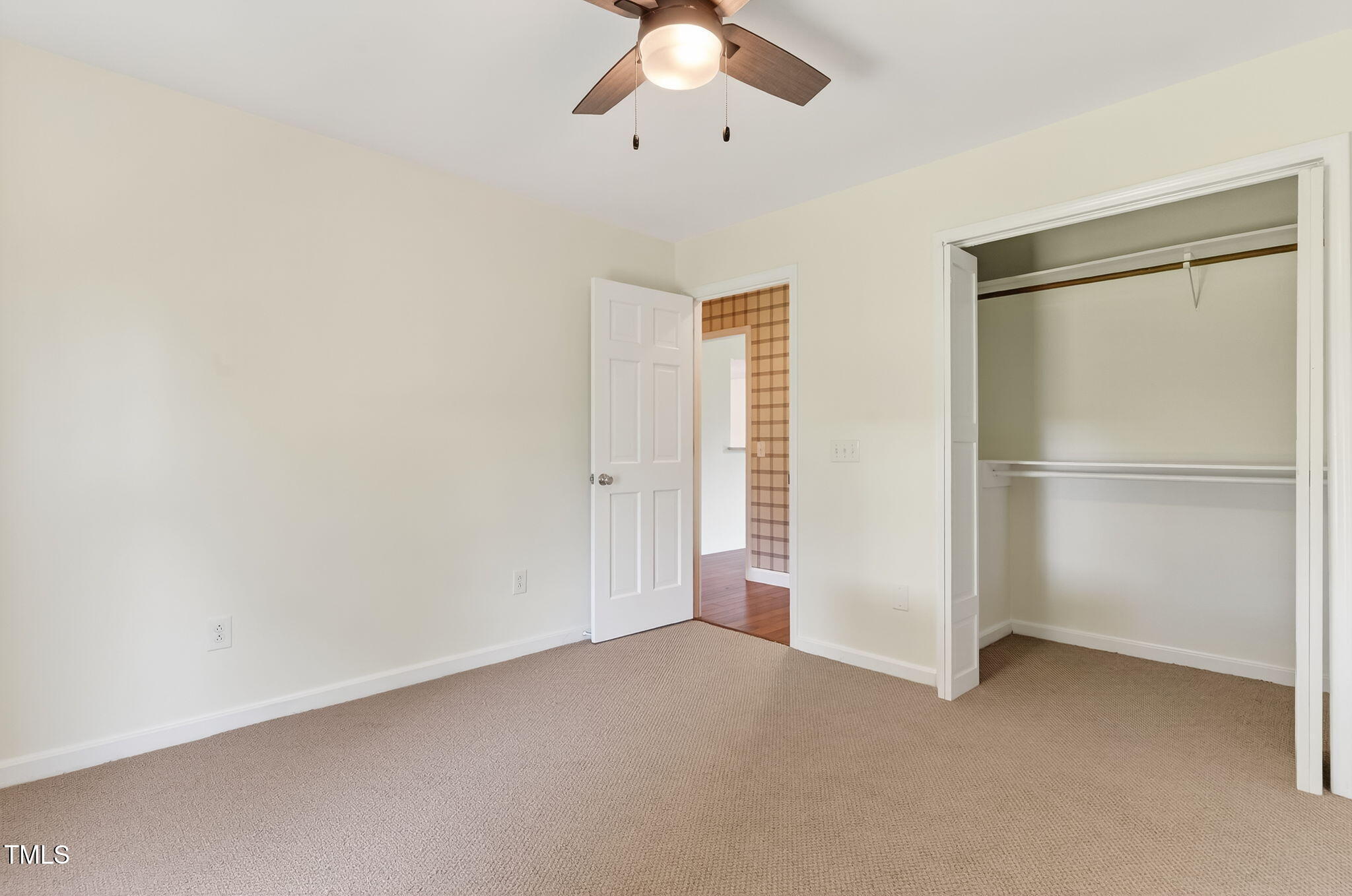 2888 Benson Hardee Road Benson, NC 27504 - Photo 27 of 55 26-web-or-mls-039__DSC9388