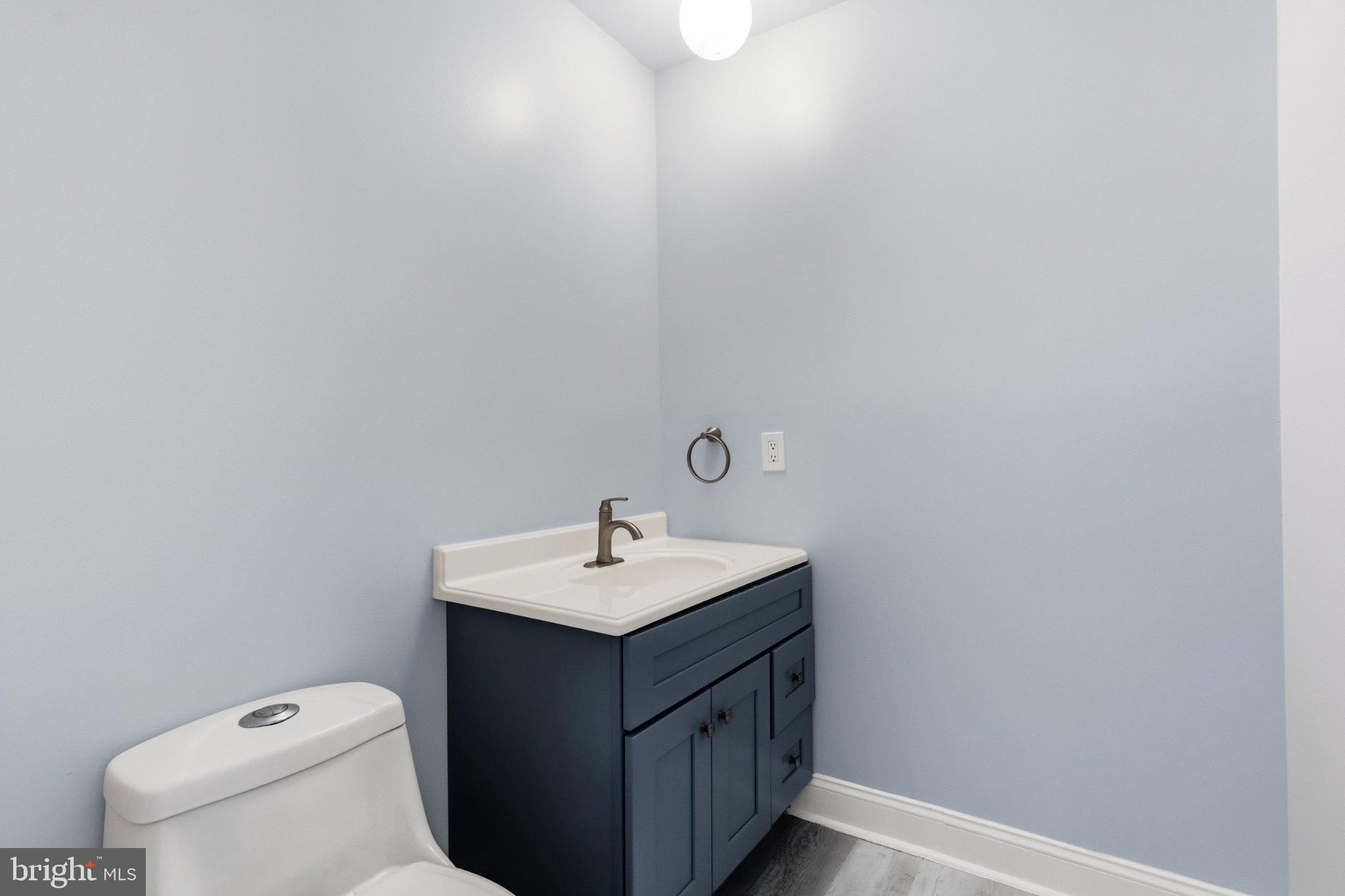 11800 Grey Birch Place Reston, VA 20191 - Photo 30 of 37 Gallery Image 30