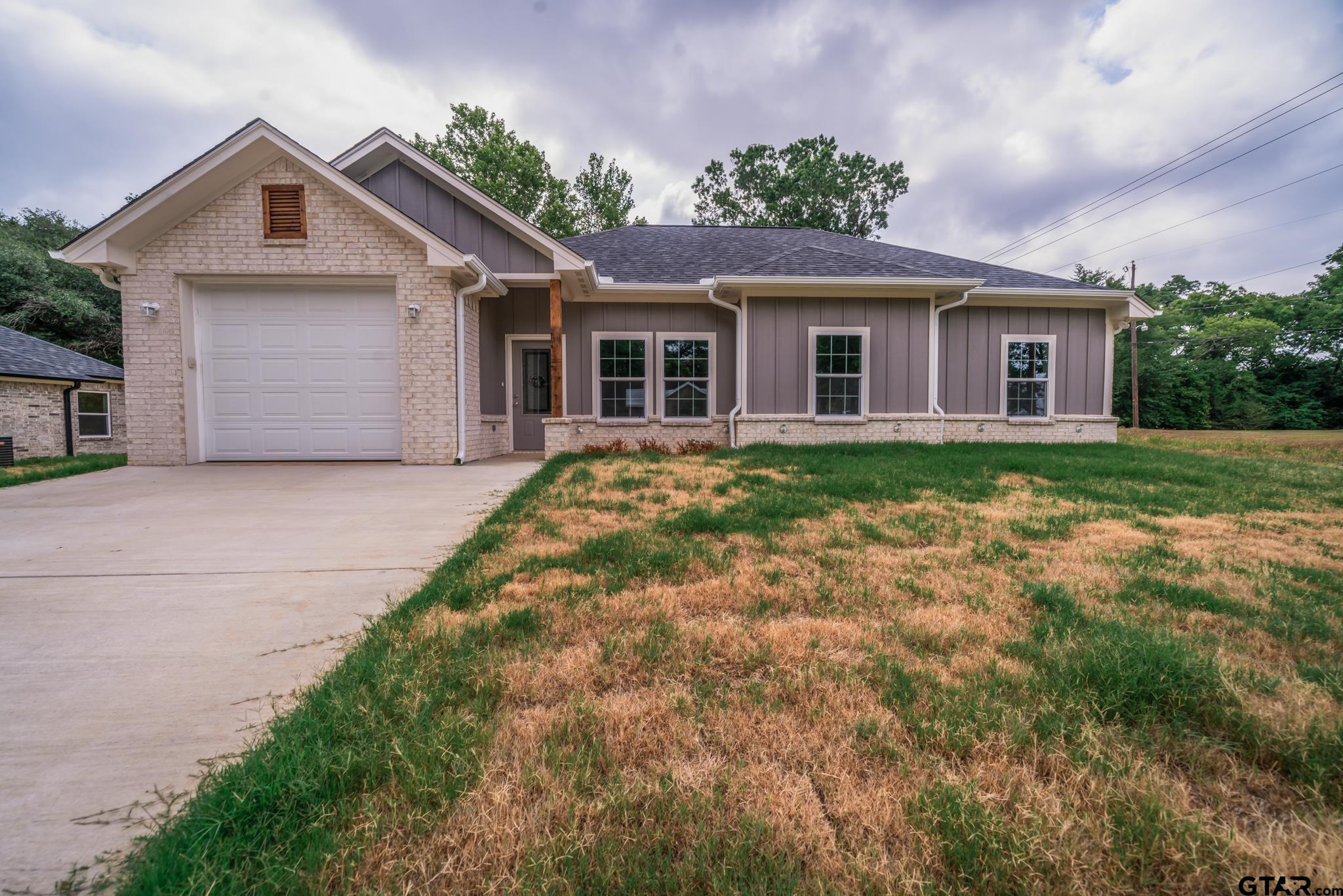 411 North Fuller Avenue Tyler, TX 75702 - Photo 13 of 25