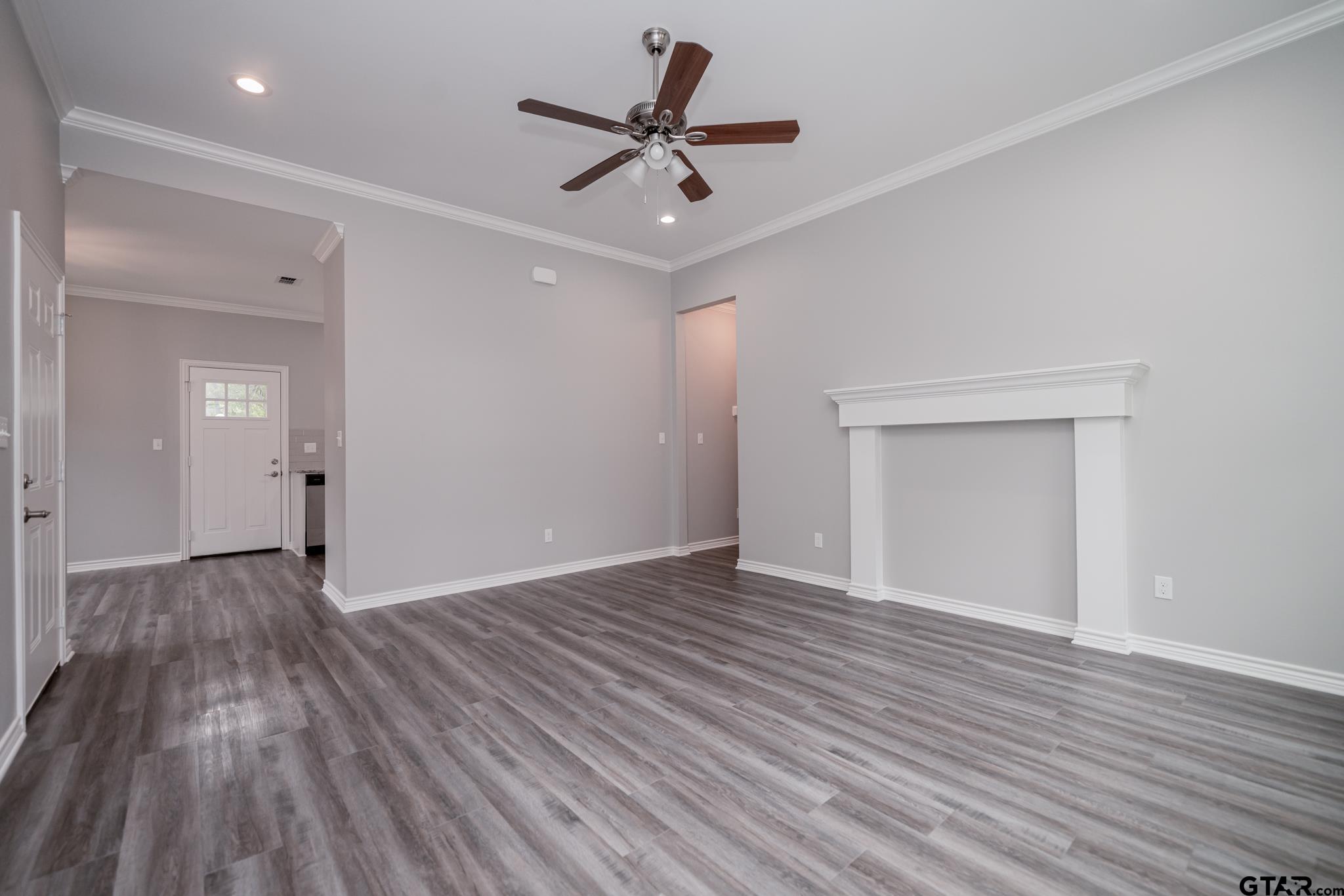 411 North Fuller Avenue Tyler, TX 75702 - Photo 15 of 25